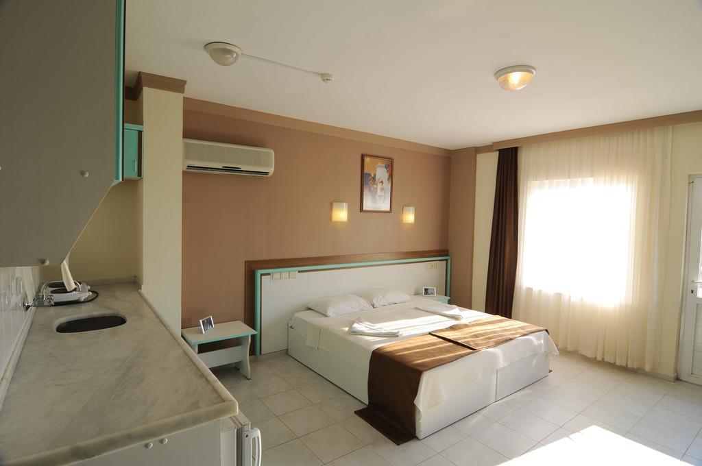 Altinbas Apart Hotel Kusadası Extérieur photo
