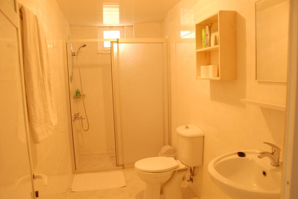 Altinbas Apart Hotel Kusadası Chambre photo